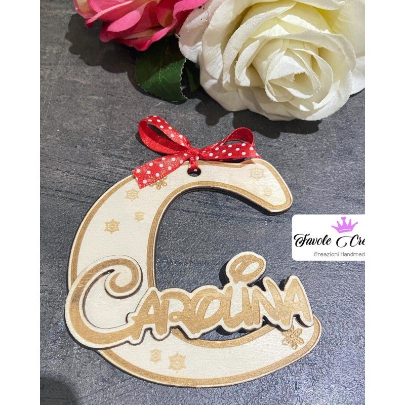 Iniziale in legno "C" con nome completo Iniziale in legno "C" con nome completo