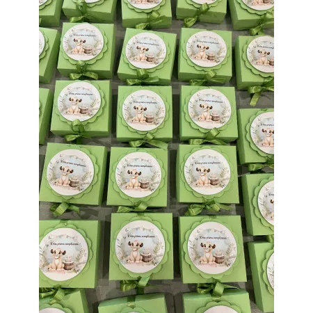 Bomboniera Profumatore Tema Simba Verde Mela – Primo Compleanno Personalizzata