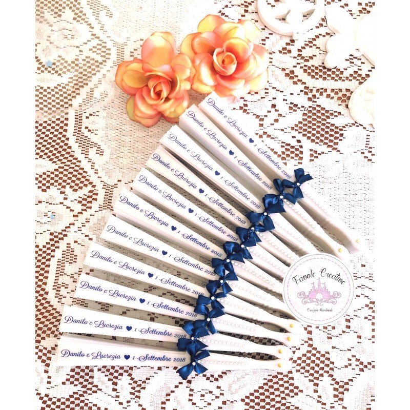 Ventaglio Matrimonio Fiocco Blu Notte con Scritta Personalizzata e Brillantini