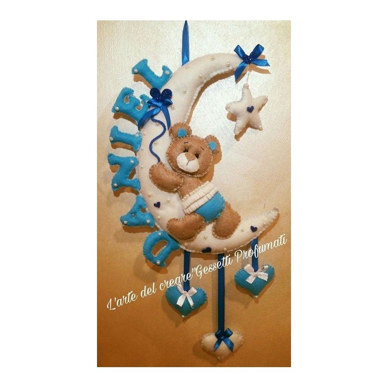 Fiocco Nascita Personalizzato Luna con Orsetto e Nome Daniel - Decorazione Cameretta Bimbo Fiocco Nascita Personalizzato Luna con Orsetto e Nome Daniel - Decorazione Cameretta Bimbo