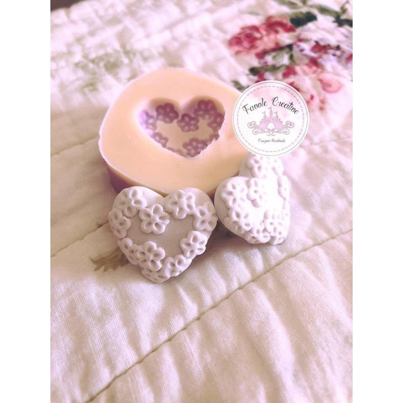 Stampo silicone CUORE CON FIORI Stampo silicone CUORE CON FIORI