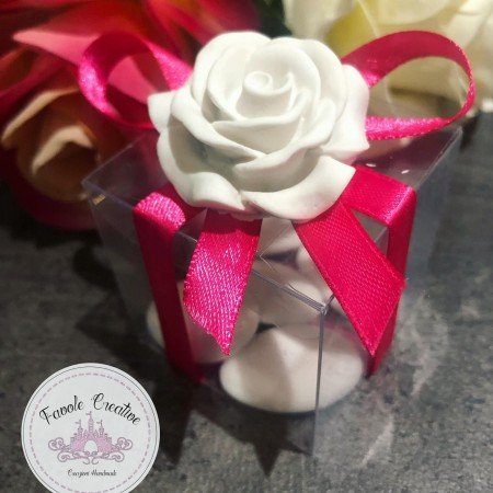 SCATOLA PVC CON ROSA e CONFETTI MATRIMONIO