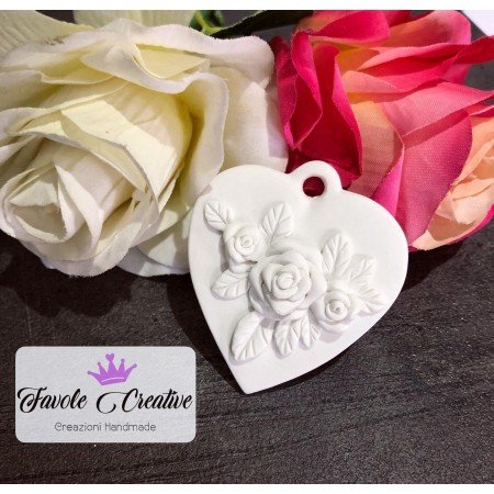 Cuore Profumato con Roselline in Rilievo | Gessetto Segnaposto o Bomboniera per Matrimonio